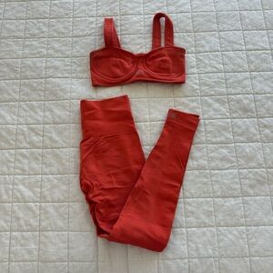 SET ACTIVE Guava Set